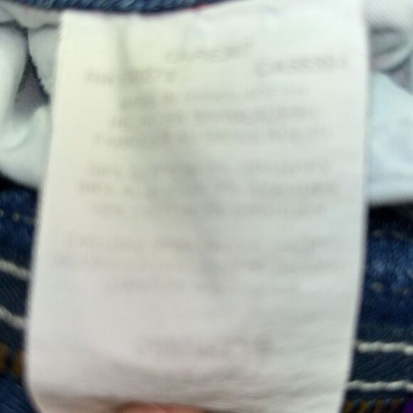 Wrangler Dark Wash Faded Bootcut 5-Pocket Jean w/ W Design on Back Pockets 13 - Picture 11 of 14